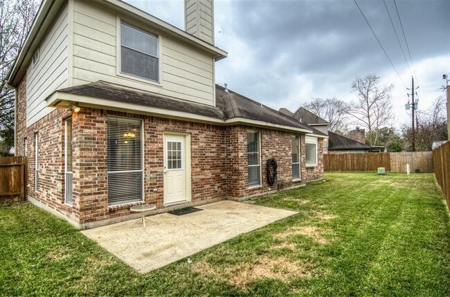 Photo - 10610 Mills Way