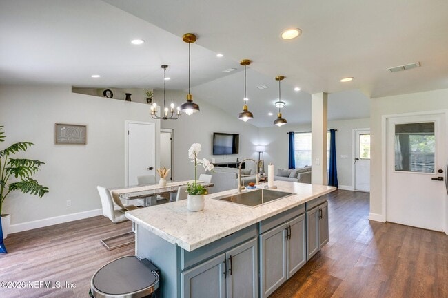 3227 Puffin Way