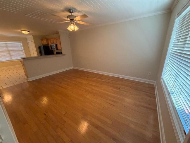 Photo - 105 Whitehead Rd Unit 10