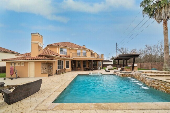 Photo - 14339 Shadow Garden Ln