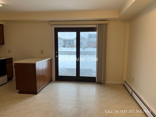 Photo - 15 Burleigh Rd Unit 4