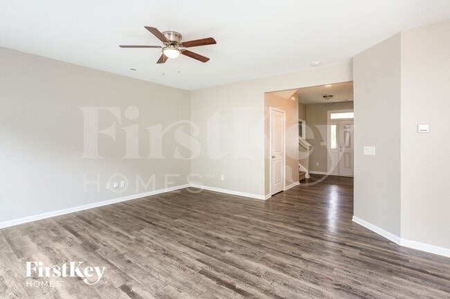 Photo - 2814 Curbstone Ln