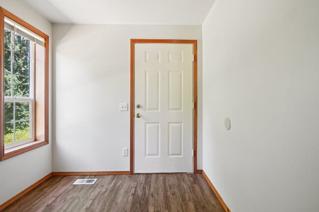 Photo - 4 bedroom 2.5 bath home
