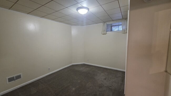 Photo - "Charming 1-Bedroom Duplex Retreat in Ogden – Your Cozy Haven Awaits!" Unit Down