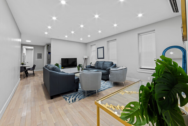 Photo - 1663 President St Townhome