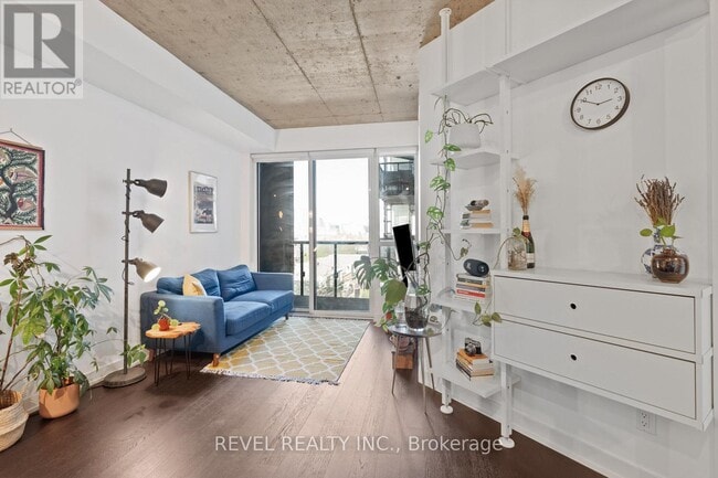 Photo - 1030 King St W Unité 609