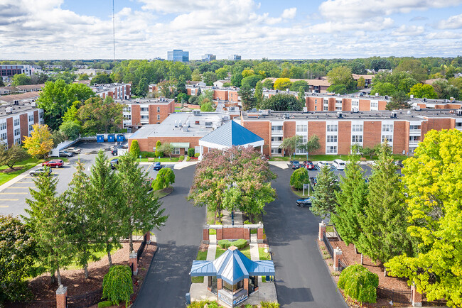 Park at Franklin Senior Living - Park at Franklin Senior Living Apartamentos