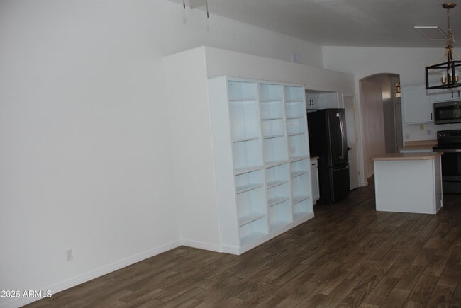 Photo - 249 W Grovers Ave