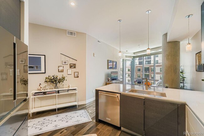 Photo - 4200 W 17th Ave Unidad 417 Rental