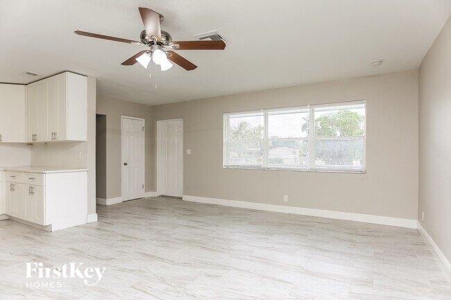Photo - 1101 NW 18th St