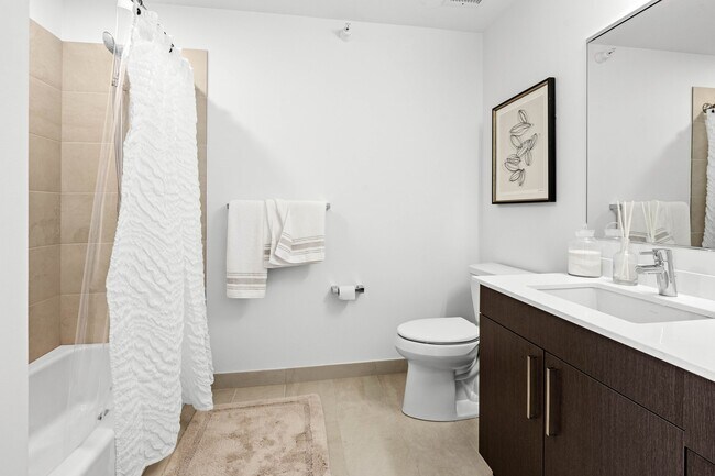 Photo - 1399 S Michigan Ave