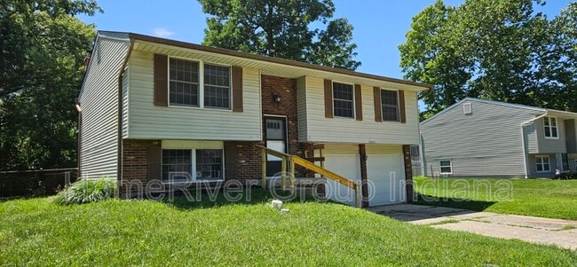 Building Photo - 10401 Mercury Dr Rental