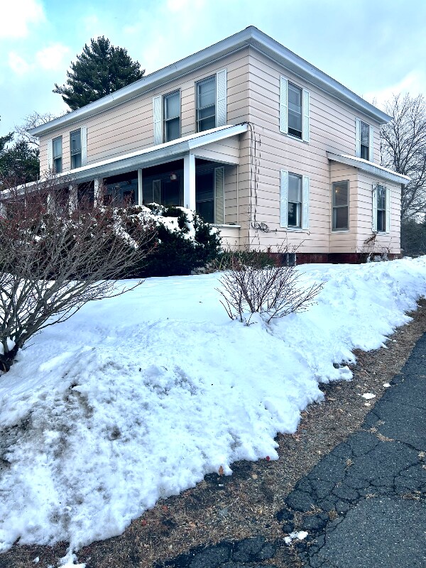 Photo - 331-333 W Main St