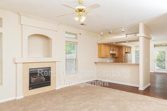 Photo - 749 Whispering Brook Trce