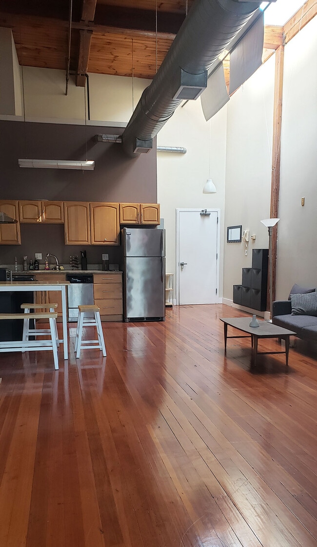 Photo - 49 Munroe St Unit Green Line Studio Loft