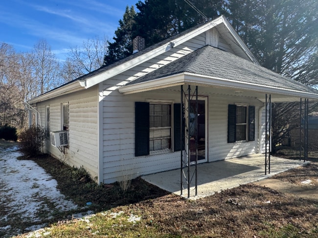 Photo - 273 Lincoln Heights Rd