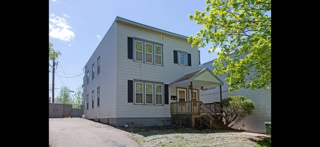 Photo - 1550 Selby Ave Unidad Upper