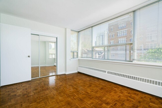 Photo - Forest Hill Area Unit 1