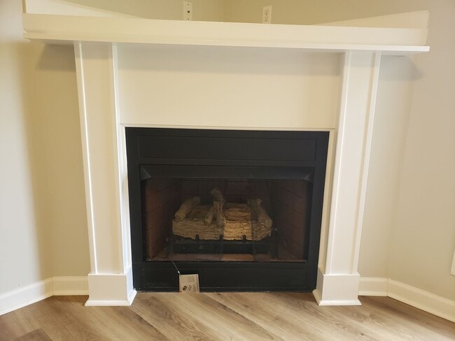Photo - 18 Long Meadow Dr