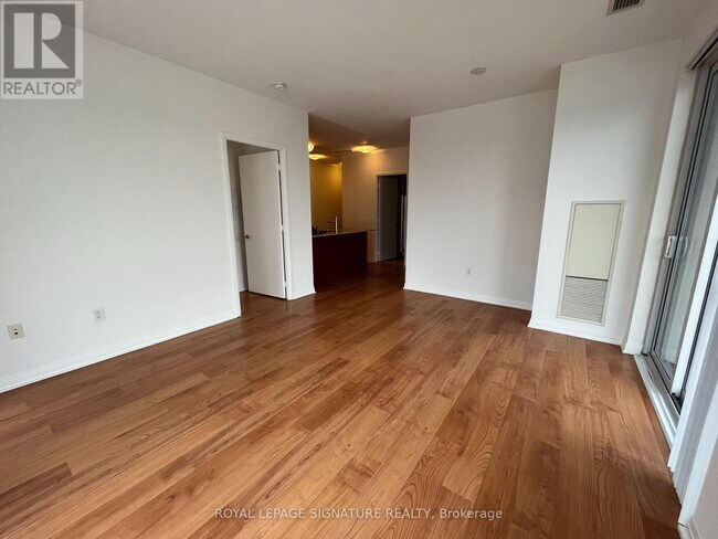 Photo - 25 Cole St Unité 913