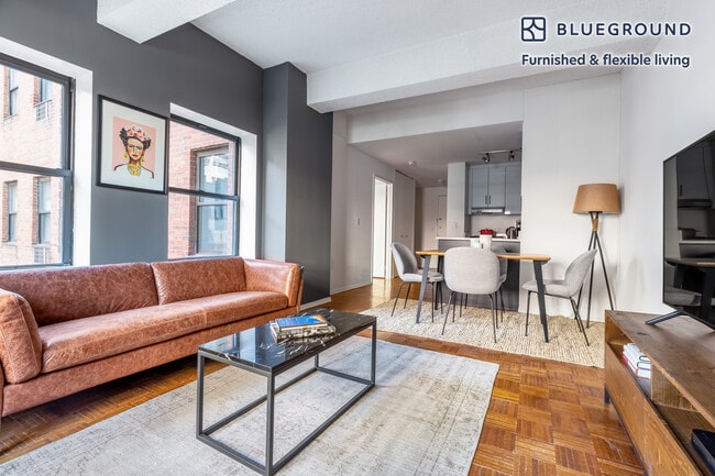 Photo - 360 W 34th St. Unidad FL4-ID438