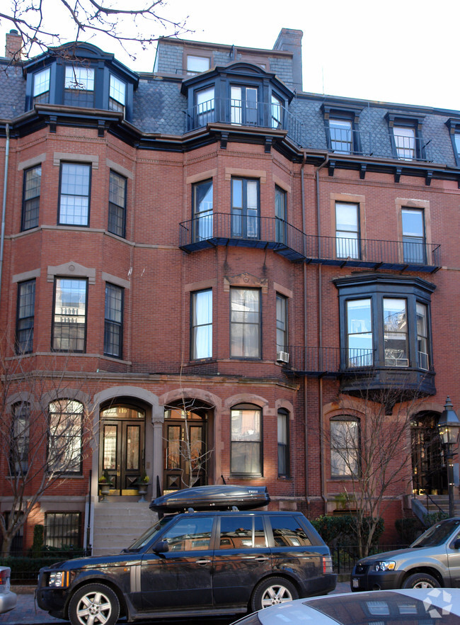 Building Photo - 112 Marlborough St Rental
