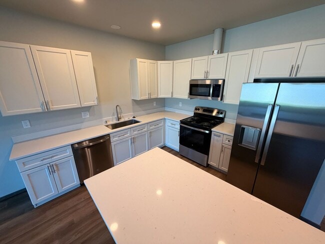 Building Photo - 4451-4453 West 30th Avenue Unit 4451