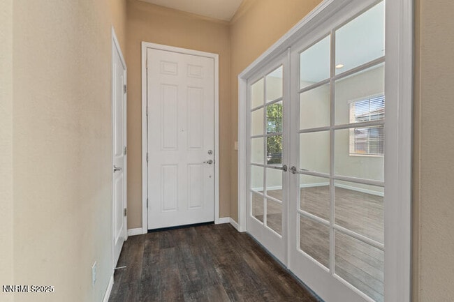 Photo - 1285 Ambonnay Lane