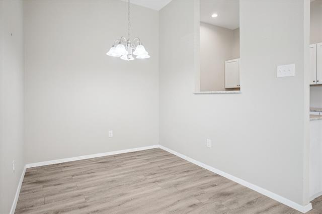 Photo - 516-518 Wood Dr