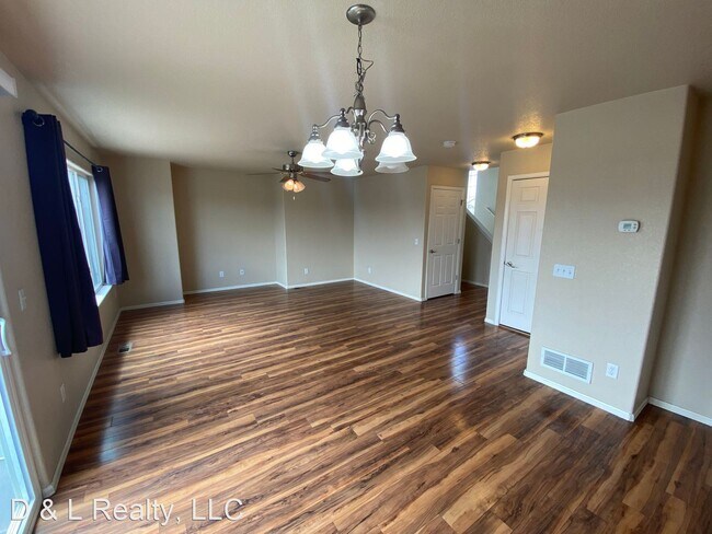 Photo - 3 br, 3 bath House - 10644 Deer Meadow Cir