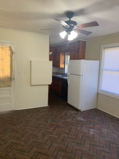 Photo - 533 Mills Gap Rd