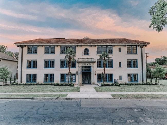 Bella Villa - Bella Villa Apartments