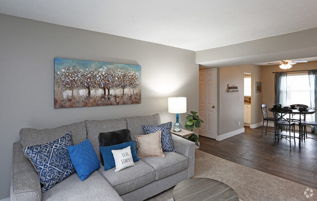 Interior Photo - Woodland Village Rental