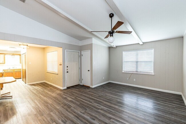 Photo - 6502 26th St Unidad B