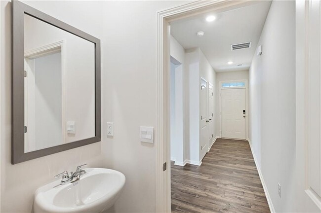 Photo - 70 Robinson Ridge