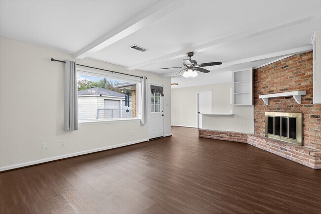 Photo - 6031 Rutherglenn Dr