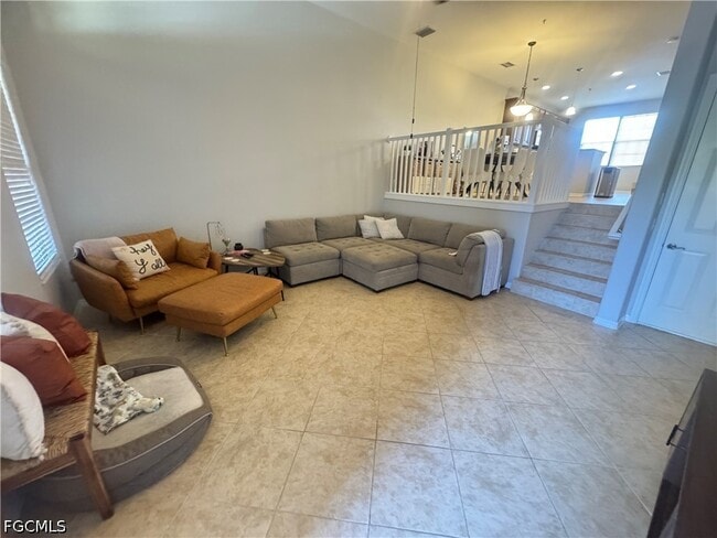 Photo - 8663 Olinda Way