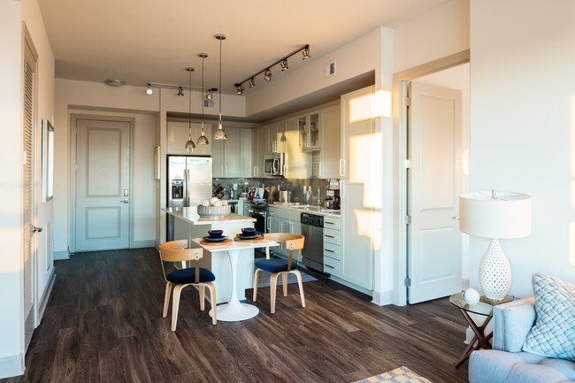 Photo - Park Central Raleigh Apartments