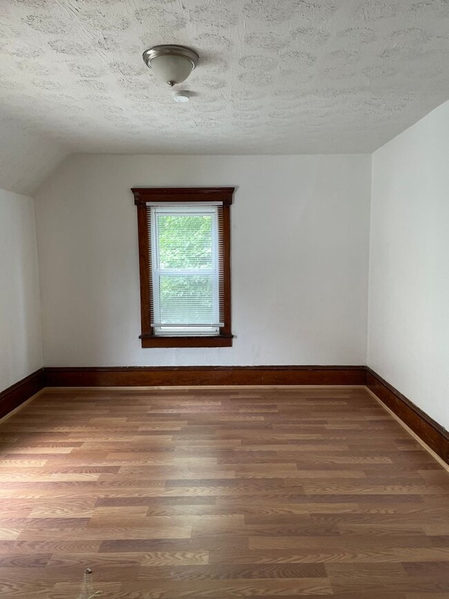 2325 4th St NW Unit Up