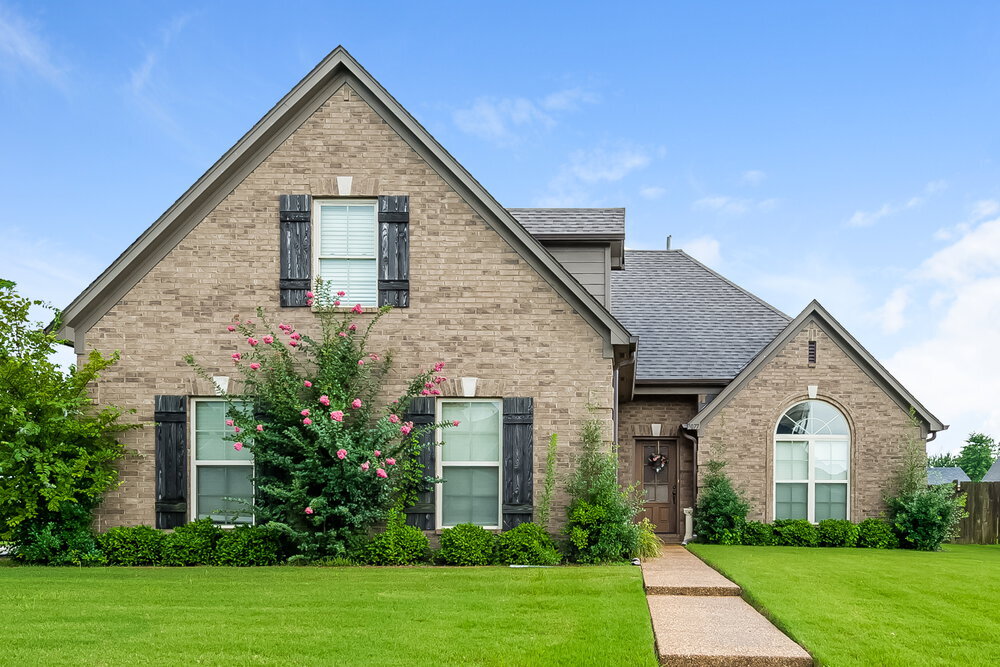 Photo - 3077 Pinetree Loop N