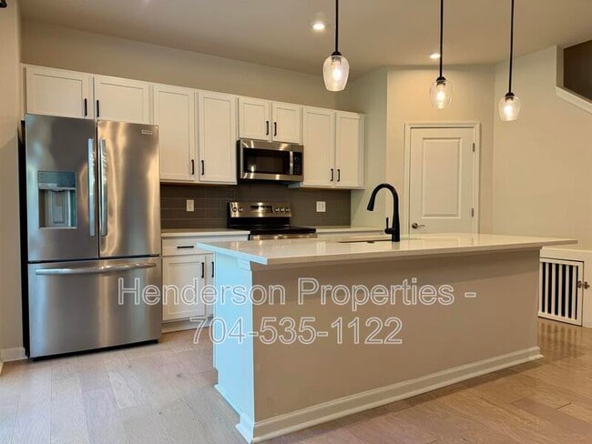 Photo - 5308 Somerset Hill Ln