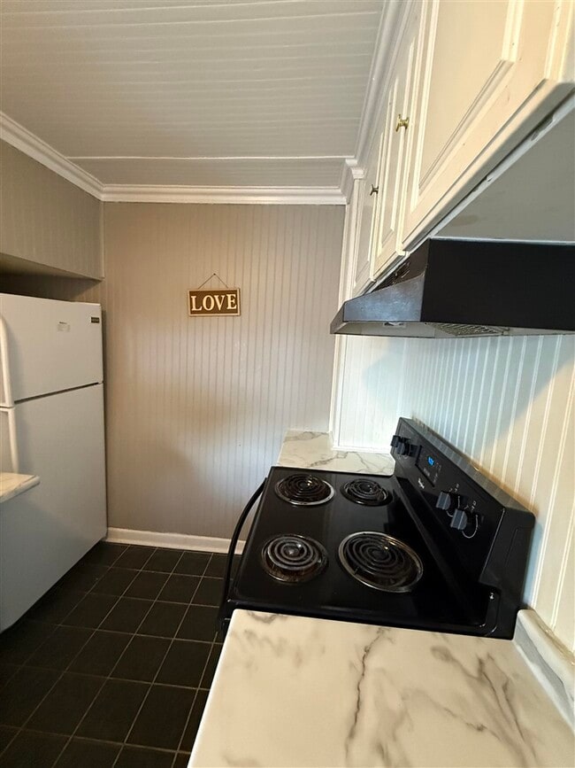 Photo - 1301 Nutwood St