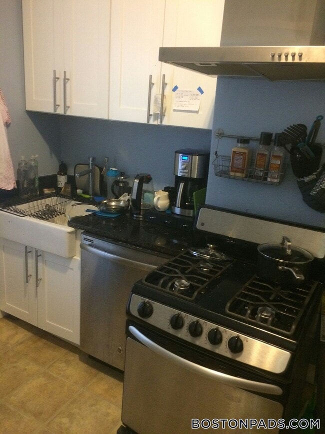 Photo - 137 Columbia St Unidad 1L