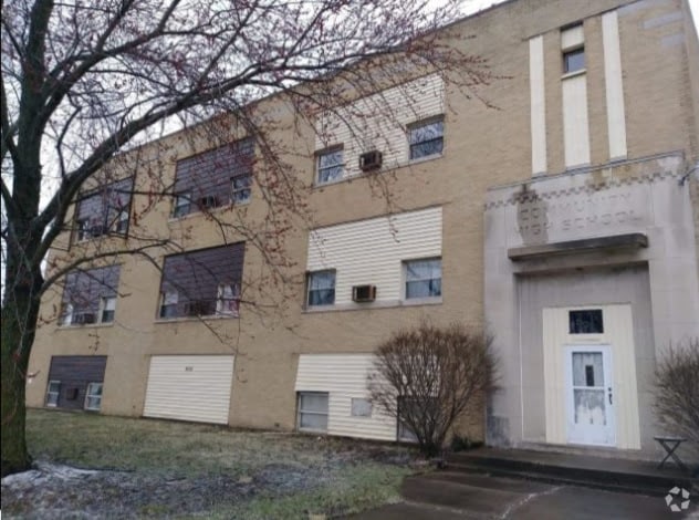 Building Photo - Little York South Apartments Unit C5