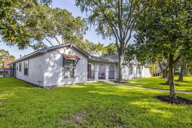 Photo - 2716 Pinecone Ln