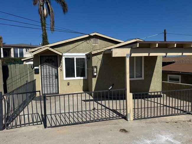 Photo - Baker Place Unidad 3035