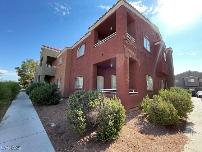 Building Photo - 4730 E Craig Rd Unit 2150 Rental