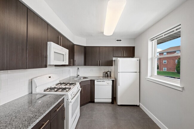 Photo - Rock Hill Apartments