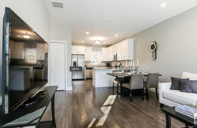 Photo - 35 Ringgold St Unit 102