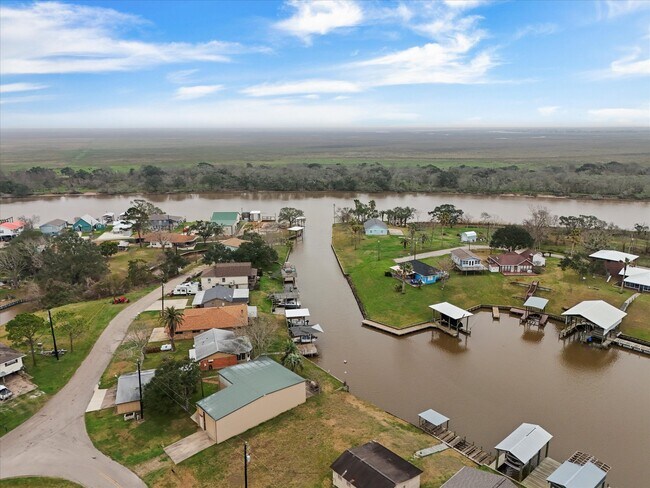 Photo - 5317 County Rd 868 E